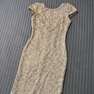 Like new gold sequin midi dress